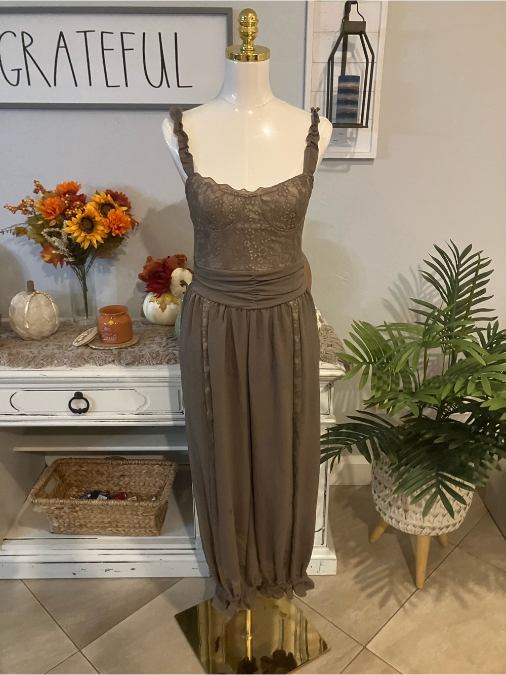 Women’s Taupe Lace Bodice Romper